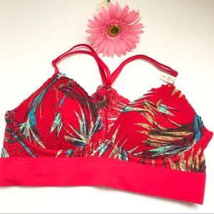 NWT PINK Victoria’s Secret lace bra -Small